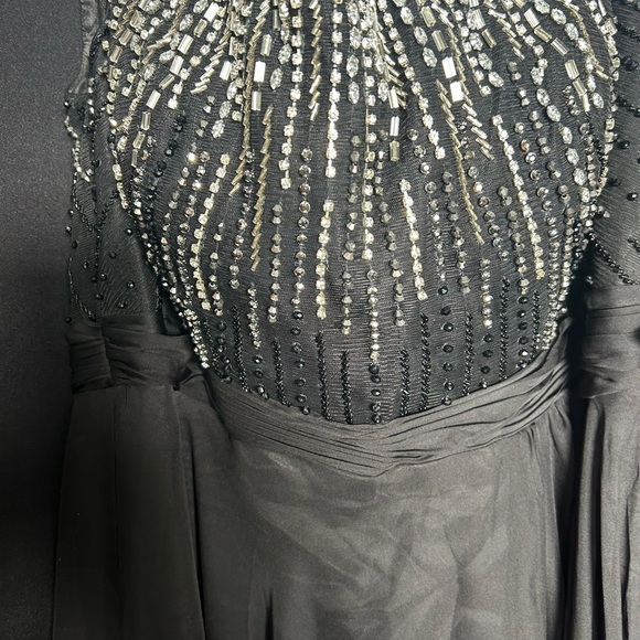 MAC DUGGAL 67735 NWT Beaded Cap Sleeve A Line Gown (Plus) - Picture 6 of 8